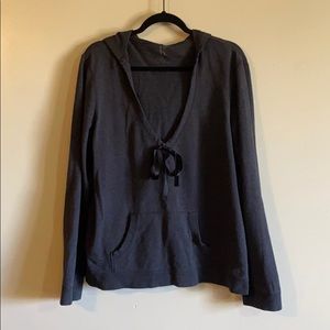 Calvin Klein Hooded v-neck sweatshirt- size XXL
